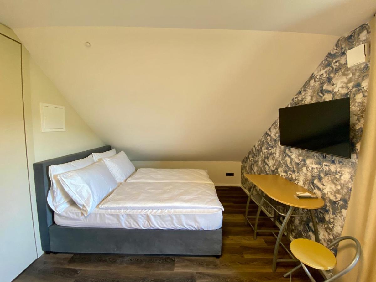Boutique Hotel Zbilje Экстерьер фото